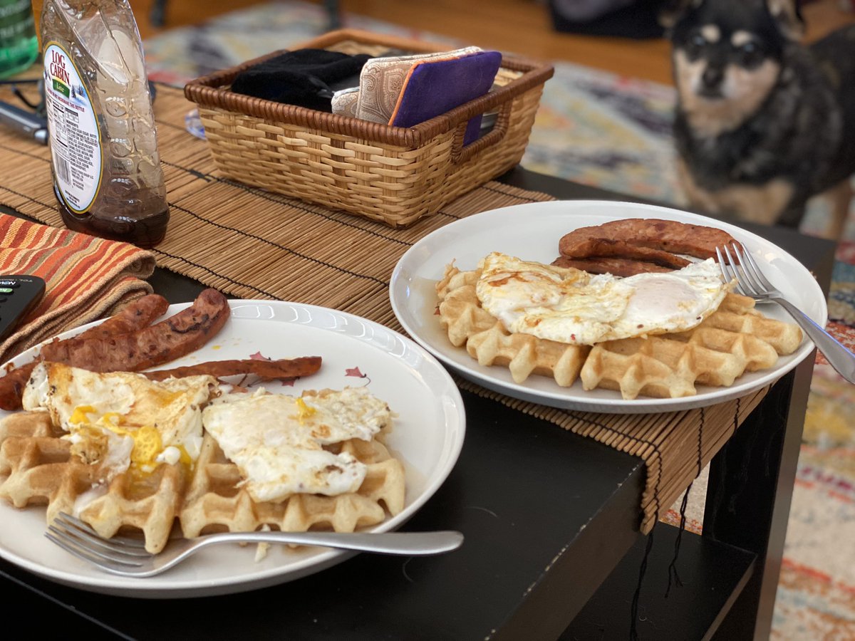jermops's tweet photo. As promised , today’s sourdough bounty, w/bonus @ember_dog 
cc:@kwyntastic @spang 

(Not shown: the piles of waffles that that 1c of starter made in the same batch 😳😳 #wafflesfordays) https://t.co/b3UqAuxLyF