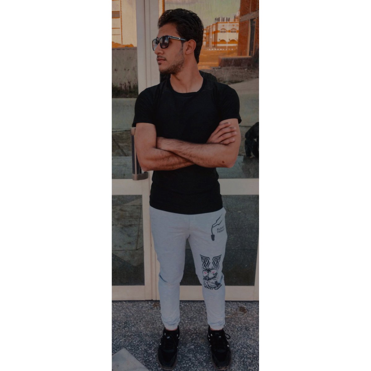 متحزنش ان حياتك ف مشقي ، الامواج الهادية مبتصنعش قبطان ماهر 👌🏻🦾🌅