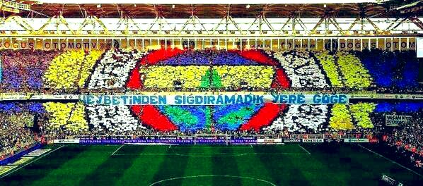 unigfborg's tweet photo. Bir tek sana tutuldu bu kalpler... #Efsane113Yaşında #UNIGFB https://t.co/MohtdALEyR