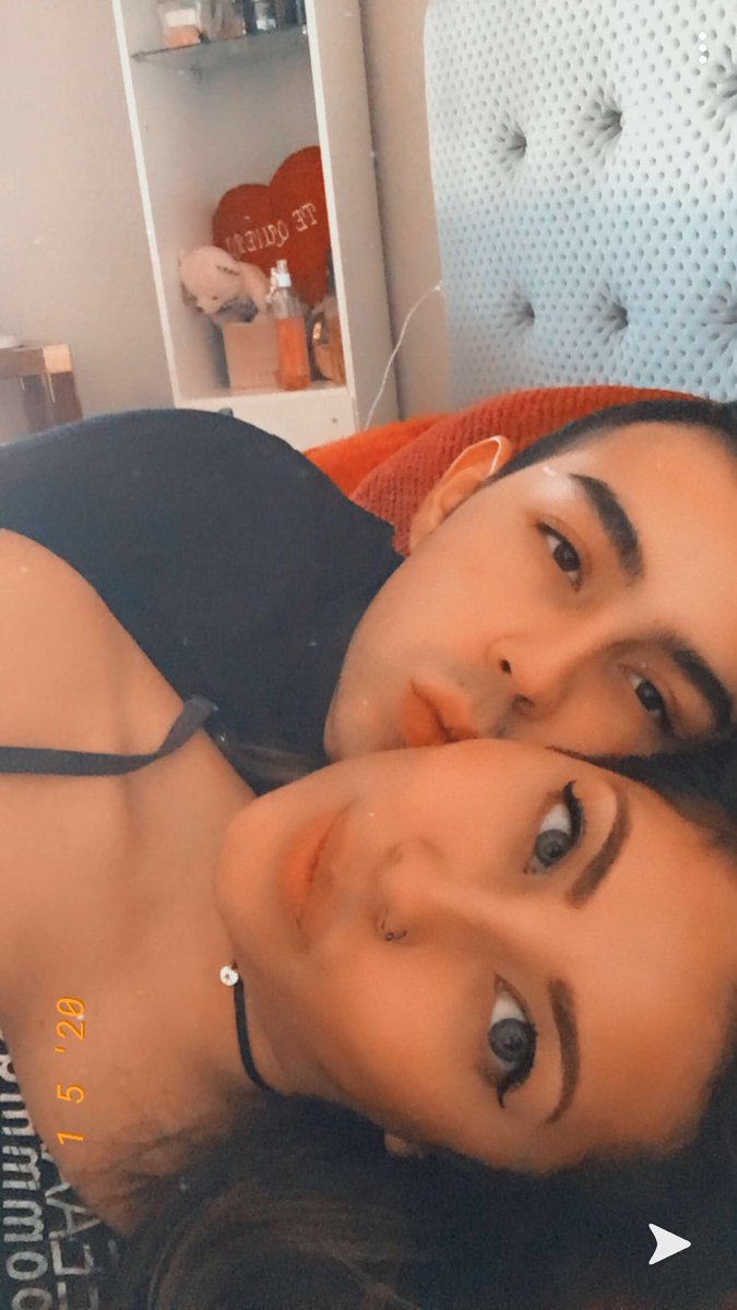 TheColombiian's tweet photo. Dos locos enamorados viviendo una locura infinita en un cuento de hadas ♥️🥰 https://t.co/yGtAJOwofJ