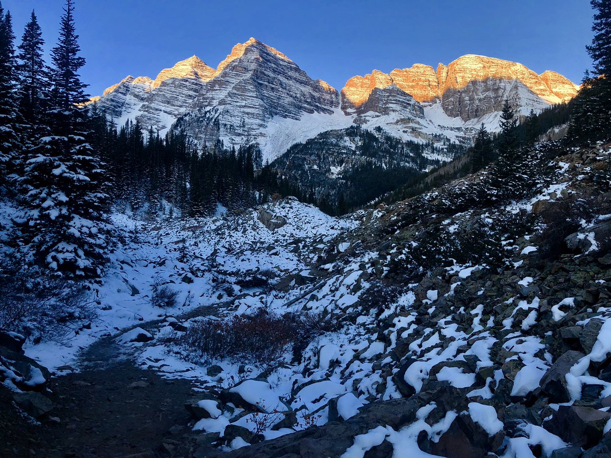 TheProfessorSky's tweet photo. @CoorsLight My packrafting and travel buddy in life libes 1,000 miles away and due to CO-19, we can’t see each other. We have watched the Sun Rise on the Marroon Bells and it would be nice to send him a 6-pack of Coors Light for our next river trip on the Eleven Point. https://t.co/lFN5EuCZnB