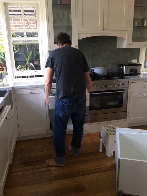 writestuff's tweet photo. Anyone else live with someone with only two cleaning modes: not-at-all and psychopath? #coronacleaning https://t.co/OyFmpmq7MT