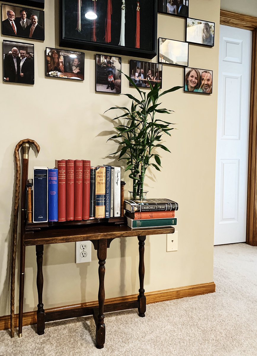 DougRichey's tweet image. A favorite COVID19 flea market purchase...this three-legged table.  #HelpTheEconomy #HelpSmallBusiness