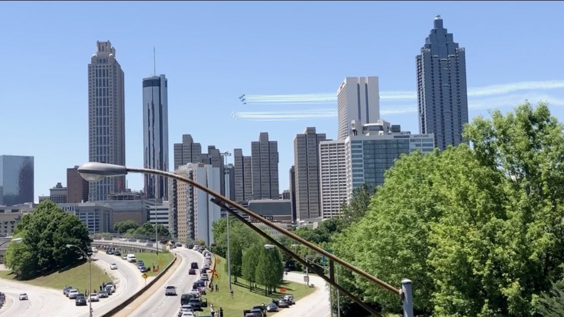 Thunderbirds tweet media