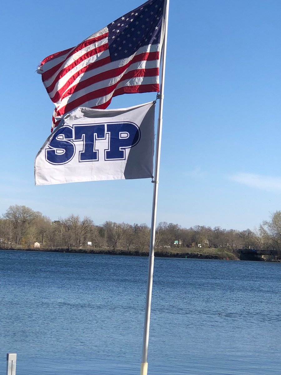 jolson53's tweet image. Proud and honored to fly the Saints Flag over Lake Carlos in honor of the SPHS Class of 2020.
