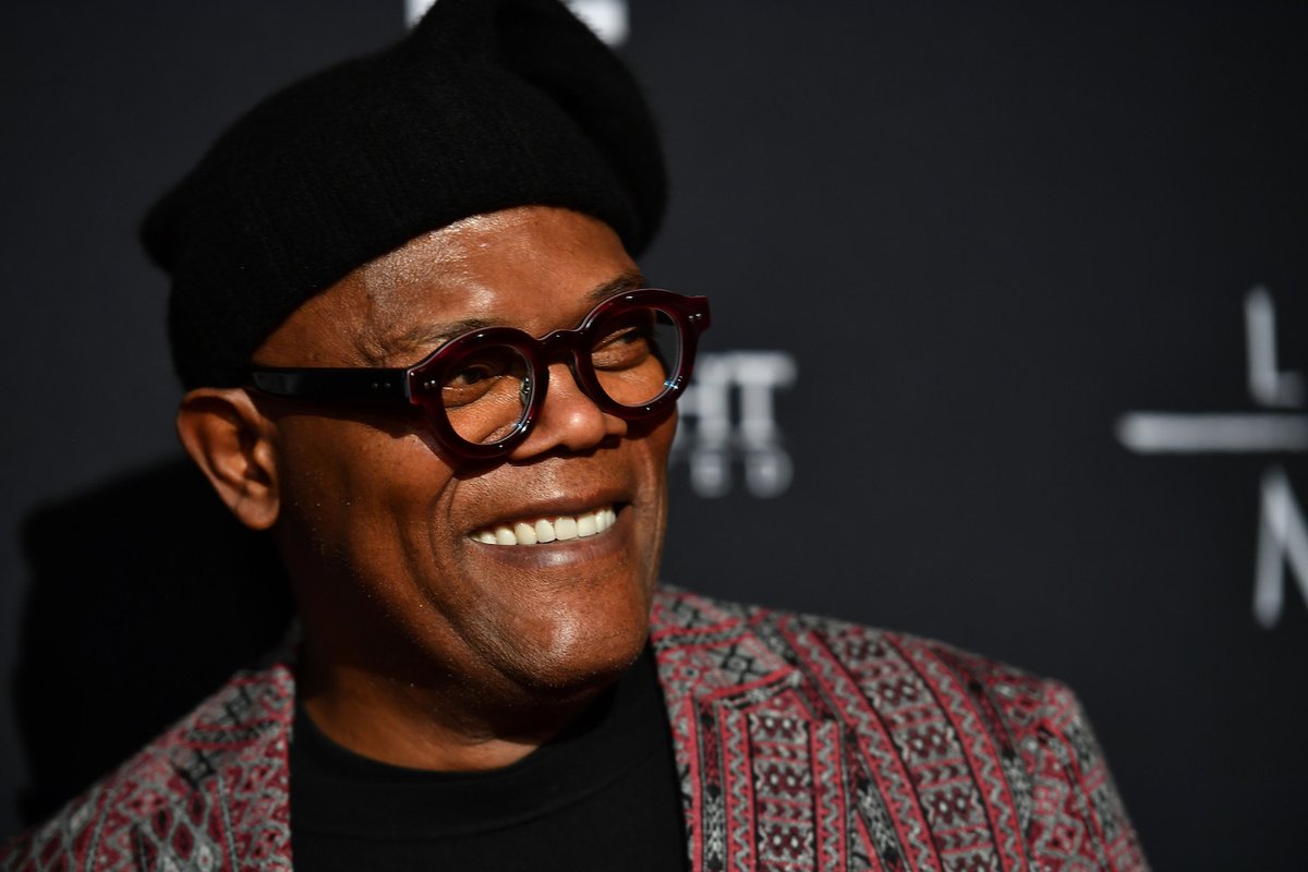Essence's tweet photo. -Oprah Winfrey didn't become "Oprah" until she was 32.

- Jay-Z was 26 when his first album dropped. 

-Taraji P. Henson landed her breakout role at 31.

-Samuel L. Jackson appeared on our radars at 43. 

 IT'S NEVER TOO LATE TO FOLLOW YOUR DREAMS!  https://t.co/zQY65G2N72 https://t.co/uR5ipb0FHH