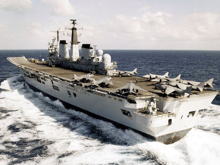 #OnThisDay 1950 Fleet Carrier HMS ARK ROYAL is launched <a href="/CammellLaird/">Cammell Laird</a>  #birkenhead by HM The Queen. 27 years later to the day, in 1977, she would launch her successor HMS INVINCIBLE at #Barrow. <a href="/RoyalNavy/">Royal Navy</a>