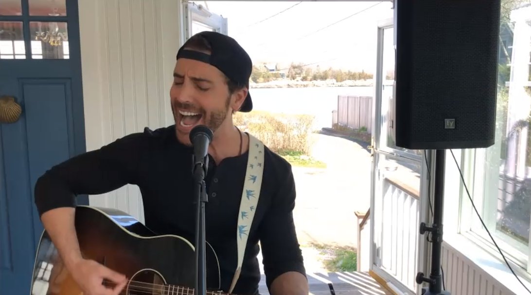 ElvisDuranShow's tweet photo. .@nickfradiani is just so awesome! 

#ElvisStayAtHomeBall 😍

Watch the replay at https://t.co/IbwCBIlbOn https://t.co/QqYCEqreGG