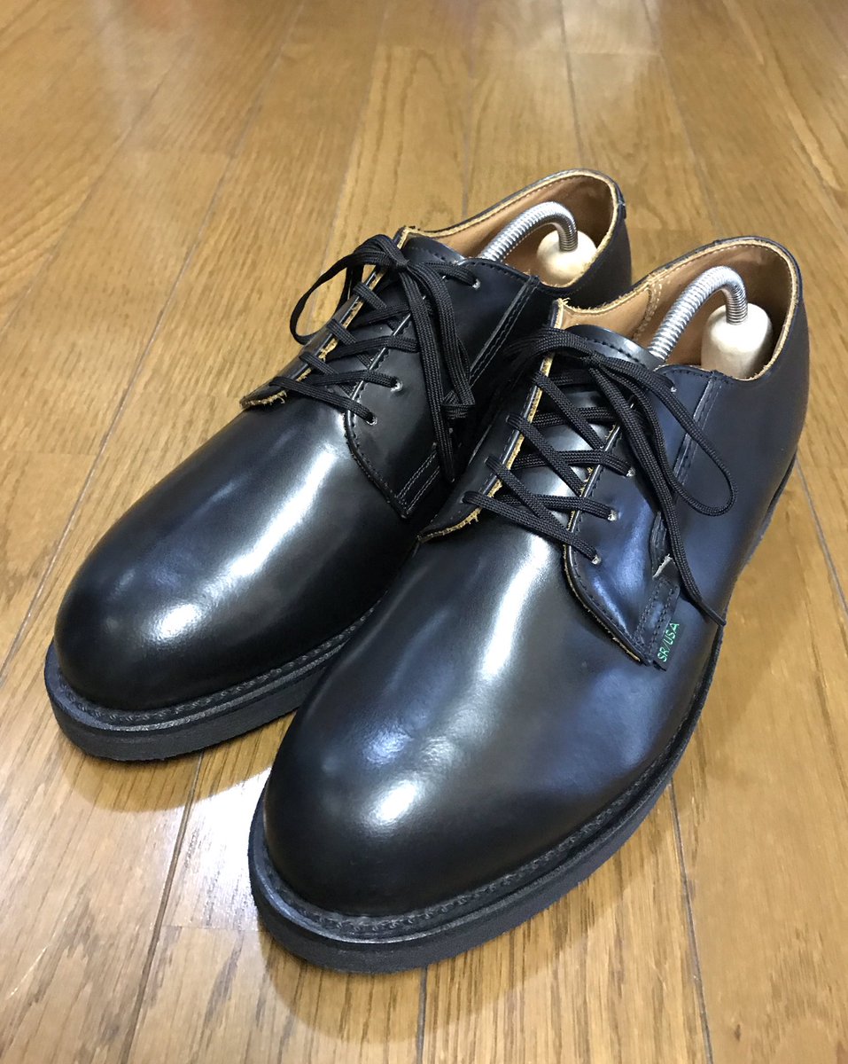 501xxHdk's tweet photo. 巡り巡って最終的には、やっぱり黒の短靴に戻って来る😉
#レッドウイングポストマン https://t.co/FYLArMDpq0