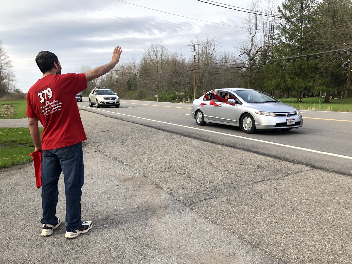 After learning our mentor Mr Hadi had won the Woody Flowers Finalist award, we planned a drive by with current team members, alumni, administrators, and his family! We’re happy that we were able to celebrate our mentor despite everything going on!
