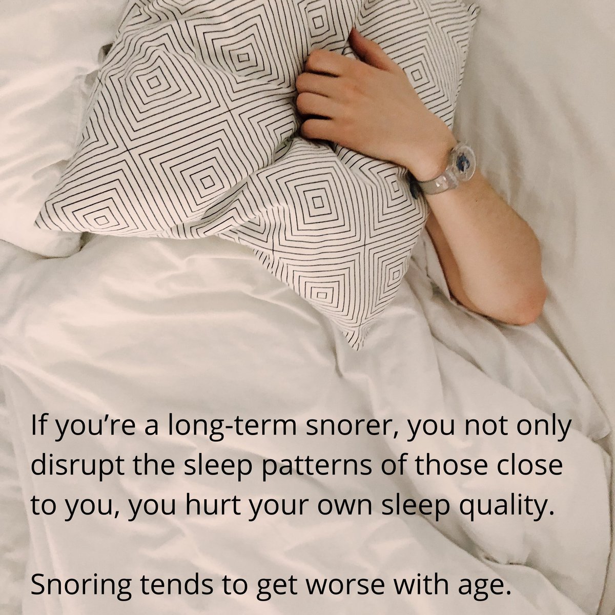 DaddyGuide's tweet image. Stop Snoring

Research suggests that snoring is one of the factors of sleep deprivation

daddysguide.club/stop-snoring-n…

#daddysguide #askdad724 #snoringcures #cureforsnoring #snoringcure #snoringcuresthatwork
#cureofsnoring #snoring #homeremedyforsnoring #stopsnoring #snoringtreatment