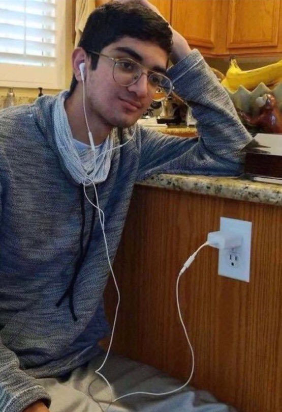 DrugedPosts tweet picture