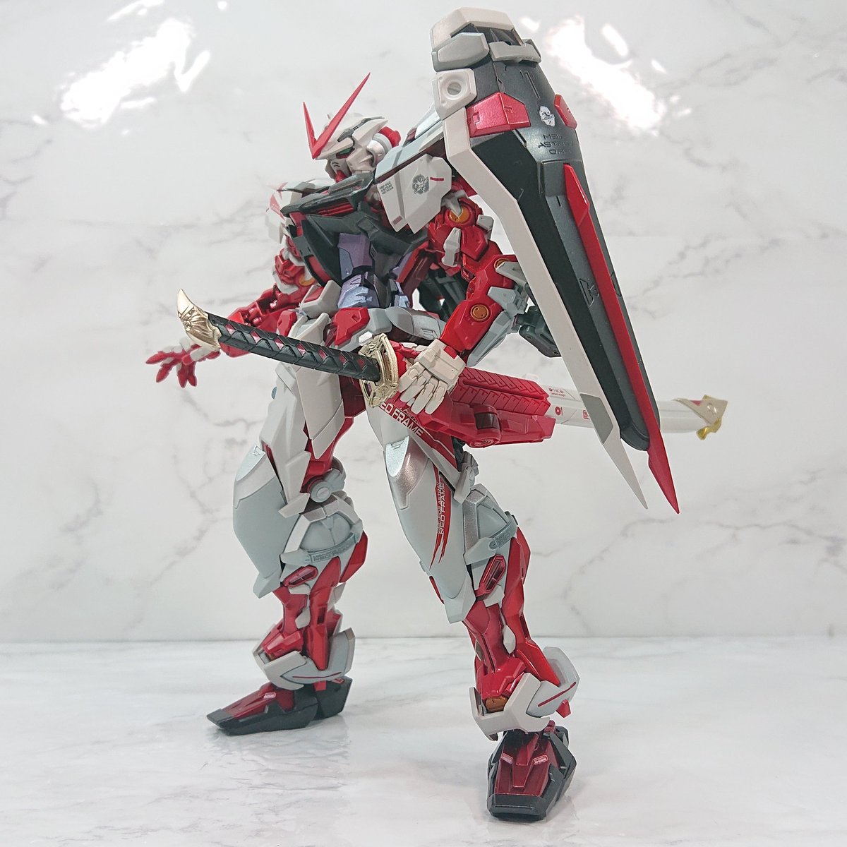 クロウの不苦労日記ｰhobby おはようございます レビュー動画upしました 是非ご覧下さい Metalbuildガンダムアストレイレッドフレーム改 オルタナティブストライクver です 各種解説 フライトユニット カレトヴルッフ盛り盛り全部載せです T