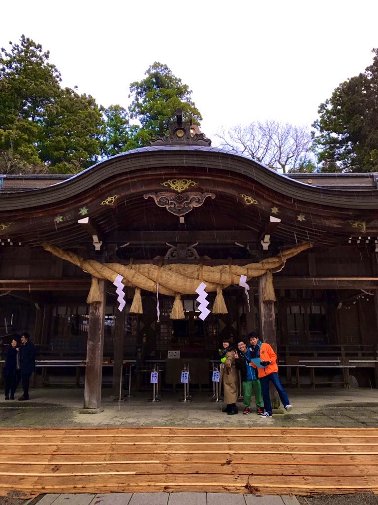 KITCW's tweet photo. 【WAVEアルバムNo,7-2】

実際にお話しさせていただいた方の情報はこちら↓
1枚目:@nonchamp 
2枚目:@Gou_staff 
3枚目:https://t.co/PJuBTXdIXe
一里野温泉 岩間山荘 
女将の祐子さん
4枚目:https://t.co/PnCMmVwxGE
白山比咩神社
（テラ）
#金沢工業大学
#WAVEプロジェクト
#ラジオ
#わず
#特別番組 https://t.co/S7hTAg00eq