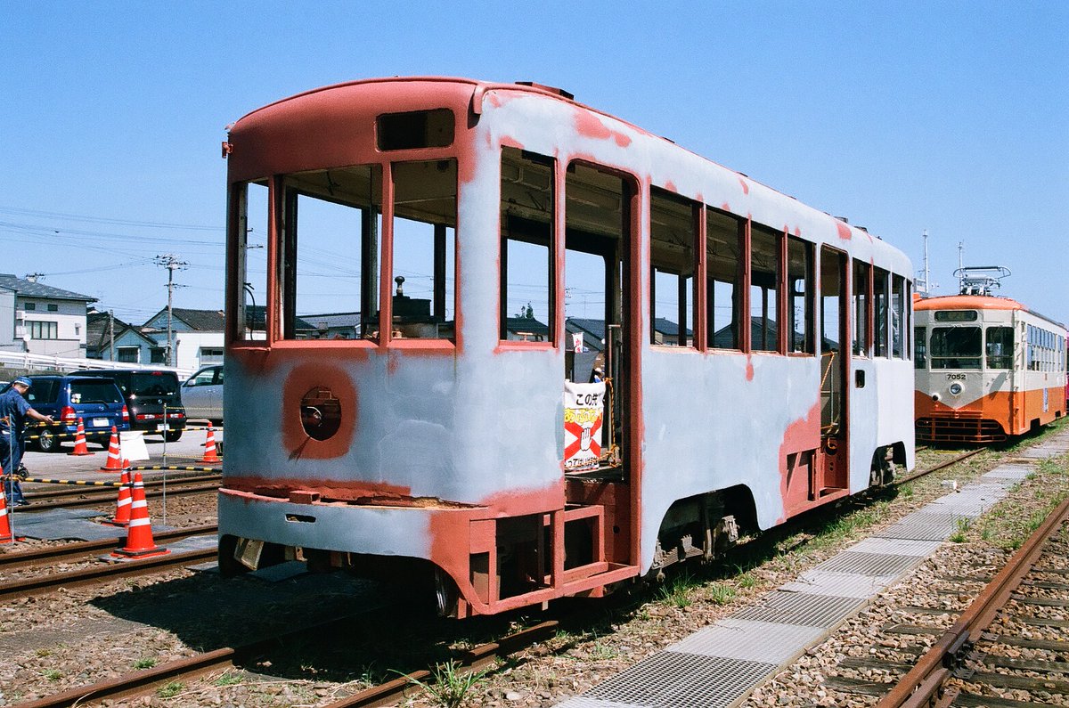 2010年9月の伏木ヤードイベント 福井鉄道モ562 ずっと構内に置