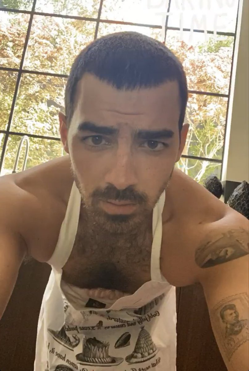 joejwnas's tweet photo. https://t.co/DHP35hISqq