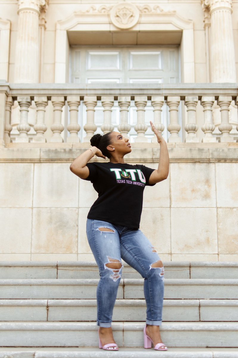 AmarisGabrielle's tweet photo. BSA Community Service Chair
NPHC Event Coordinator
Co-Founder, #StriveForWho
VP and President, Zeta Tau, Alpha Kappa Alpha Sorority, Inc.
...and now first generation college graduate. God did THAT. ✨
B.S. Human Development and Family Studies, minor in Health Professions 🎓 https://t.co/WWwlPNfYEw