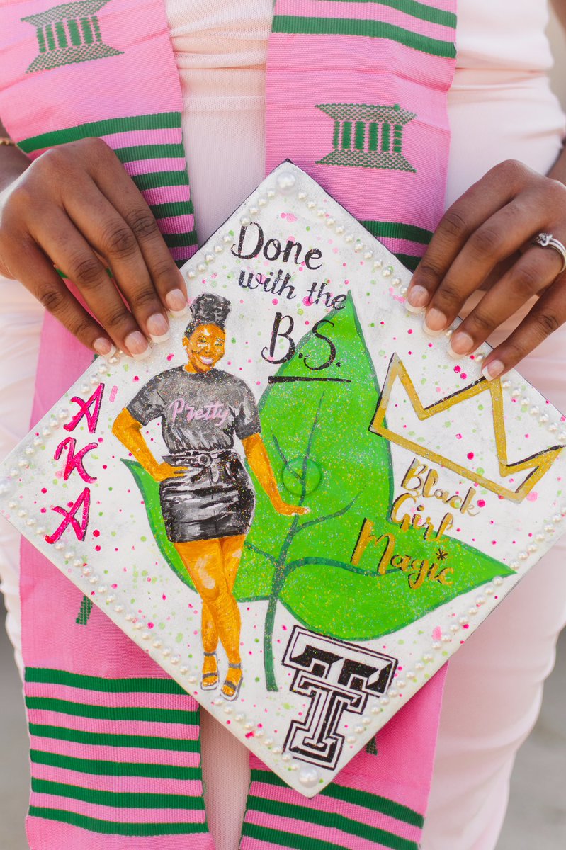 AmarisGabrielle's tweet photo. BSA Community Service Chair
NPHC Event Coordinator
Co-Founder, #StriveForWho
VP and President, Zeta Tau, Alpha Kappa Alpha Sorority, Inc.
...and now first generation college graduate. God did THAT. ✨
B.S. Human Development and Family Studies, minor in Health Professions 🎓 https://t.co/WWwlPNfYEw