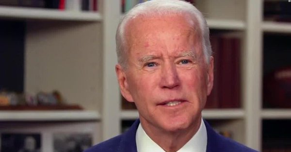 CNNPolitics's tweet image. Joe Biden says his vice-presidential committee is "looking at more than a dozen women" cnn.it/2VXU7aY