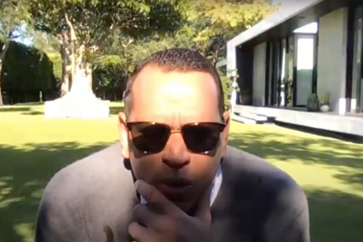 nypost's tweet photo. Alex Rodriguez uplifts Stony Brook University Hospital docs in Zoom happy hour https://t.co/lxCjcg7AQP https://t.co/sQ3H9RaVcD