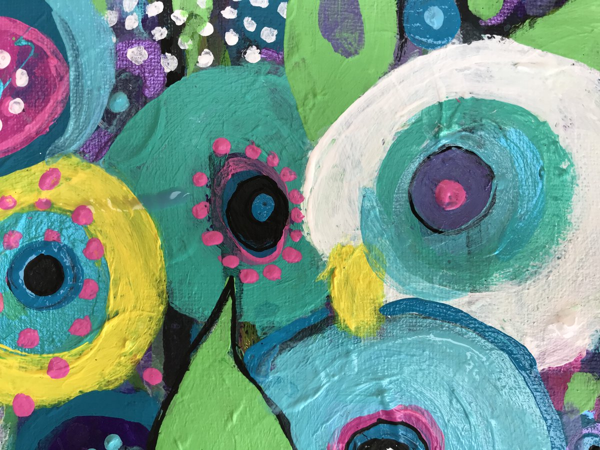 LeaOpitz's tweet photo. You guys!!! I have been so busy that I forgot to post my #colorcollective! So I will share it with you!!!
It's the same flower garden i have been painting, but with the the requested colors! #AcidYellow!
The first one is the whole painting and the rest are close-ups!!! https://t.co/7DLdIOLdtI