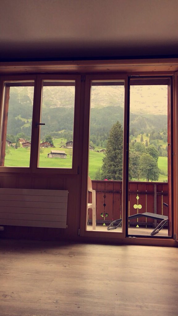 <a href="/MR0678/">الجمال الأوروبي ✈️</a> @Rania6469551413 هذا الكوخ بوسط #جريندلفالد من اجمل واحلى الاماكن اللي زرتها ولا راح انساها