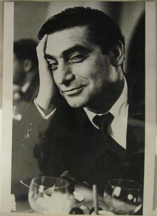  Great photographers by great photographersRuth Orkin Robert Capa in a Café, 1952 @MFAH