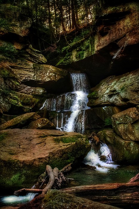 JRWPhotographer's tweet photo. New artwork for sale! - "Breakneck Falls " - https://t.co/tlr3X4xQop @fineartamerica https://t.co/W3jkFvlNeP
