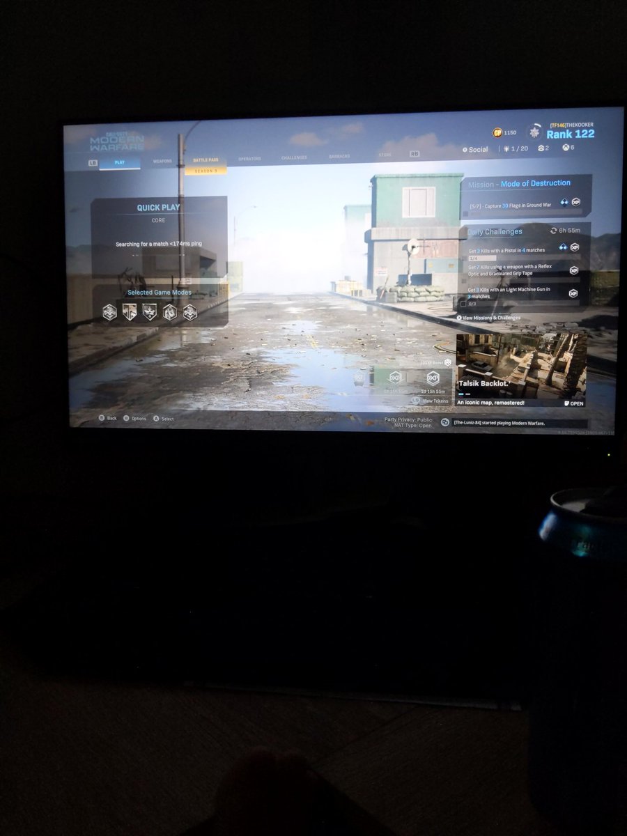 GrobergBraden's tweet image. Can't even find a damn lobby. Been sitting here for 10 minutes #Activision #CODSERVERS #why