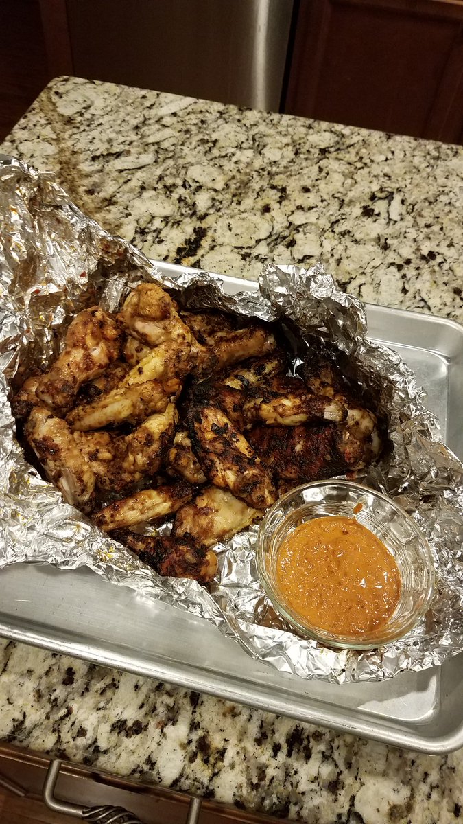 CoachTruth13's tweet photo. Peri  Peri wings are the greatest ever. Nando's DC my favorite restaurant. They put their recipes online. Tried it and great #nandos #periperi https://t.co/GOTSQrZef4