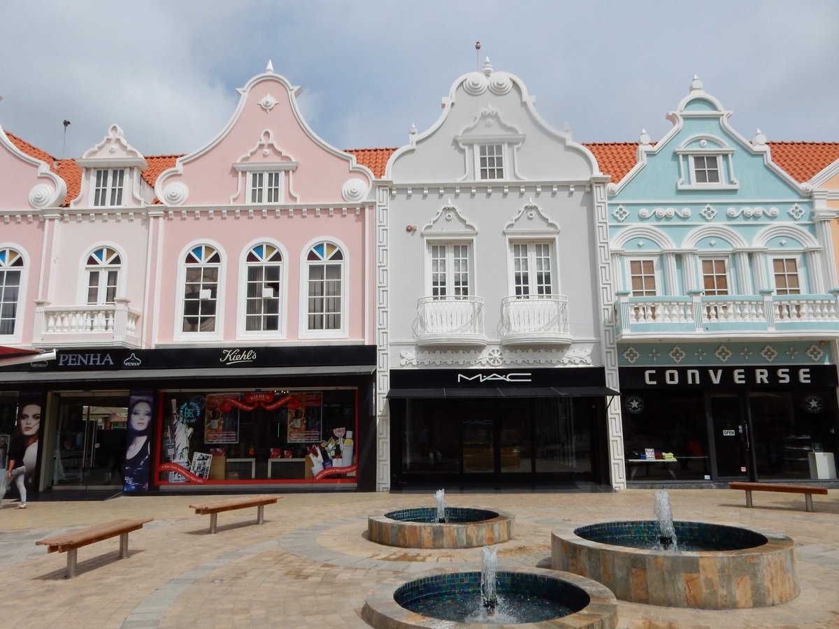 sowewander's tweet photo. O is for #Oranjestad Aruba. #AlphabetAdventures https://t.co/gCdr7FwgDt