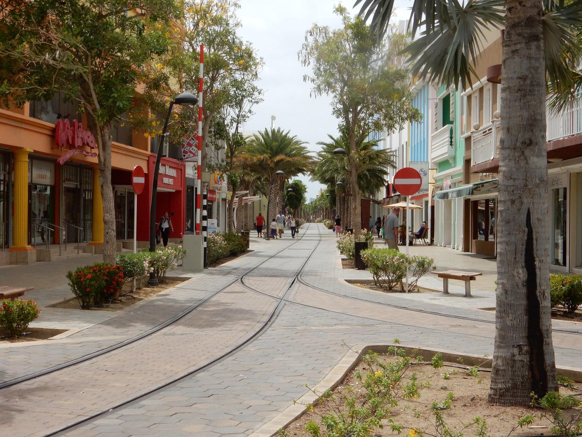 sowewander's tweet photo. O is for #Oranjestad Aruba. #AlphabetAdventures https://t.co/gCdr7FwgDt