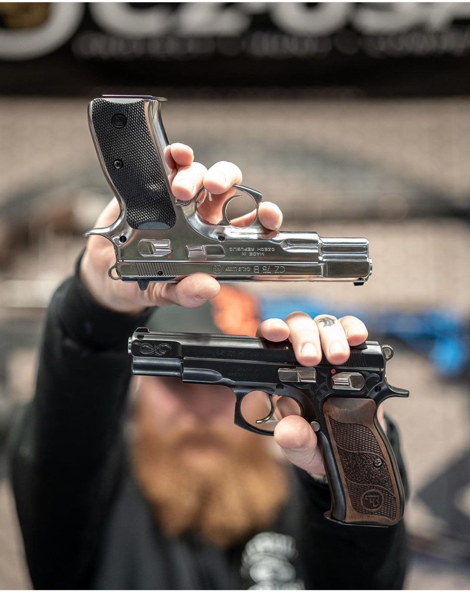 Gallensons_guns's tweet photo. Find larger and longer-range firearms, including rifles, shotguns and black powder guns, to take on bigger game out in the wild. https://t.co/YNNJxVOsjY