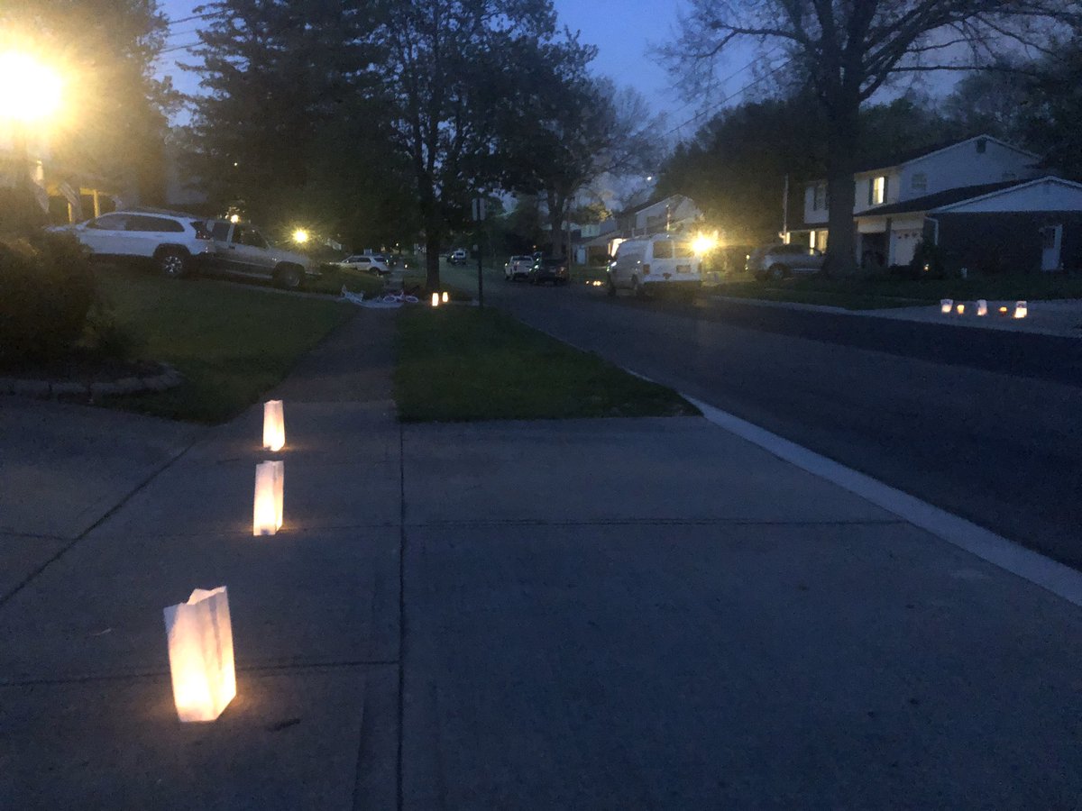 287. The neighbors did tributes to Nancy in sidewalk chalk and candles tonight.