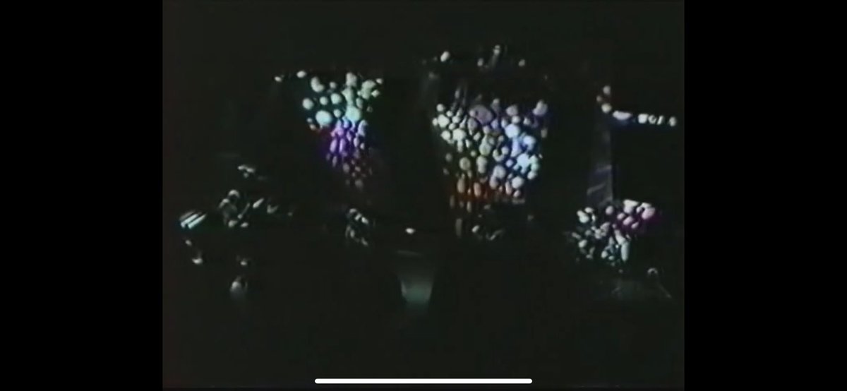 _dennis_system's tweet image. Get ready for blastoff. Love this little cool down part. 11/22/94 funky bitch #phish #fall94