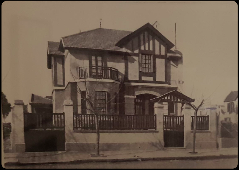 La Pampa 3790 y Dr. Rómulo Naón. Años 30.