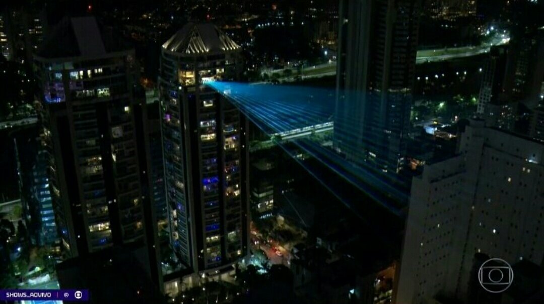 Brhendda_'s tweet photo. A casa do Alok é a própria torre do Tony Stark  
#AlokEmCasa https://t.co/6q7Nh4BnV0