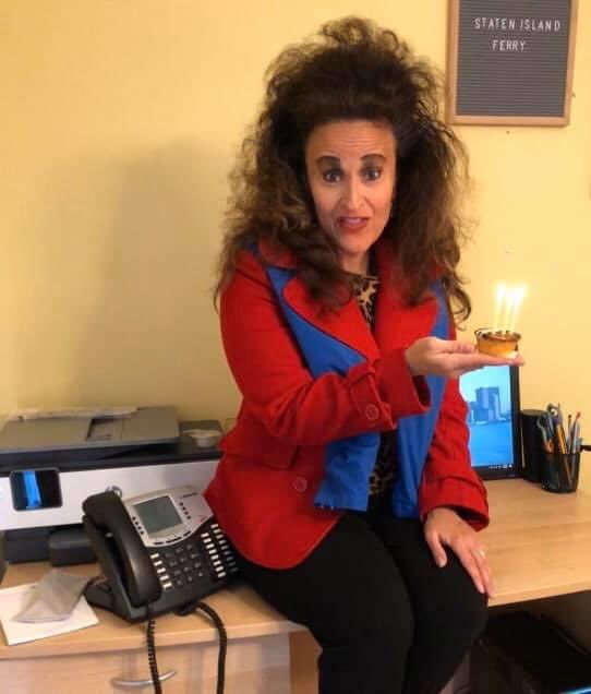 Mortified's tweet photo. A new batch of Lori! A woman who re-creates movies of the 1980s while stuck at home during quarantine. Today’s edition: #adventuresinbabysitting
#goonies
#workinggirl 
#backtothefuture 
Hear her diaries in ep 186 of our podcast https://t.co/fvLXbzPPry