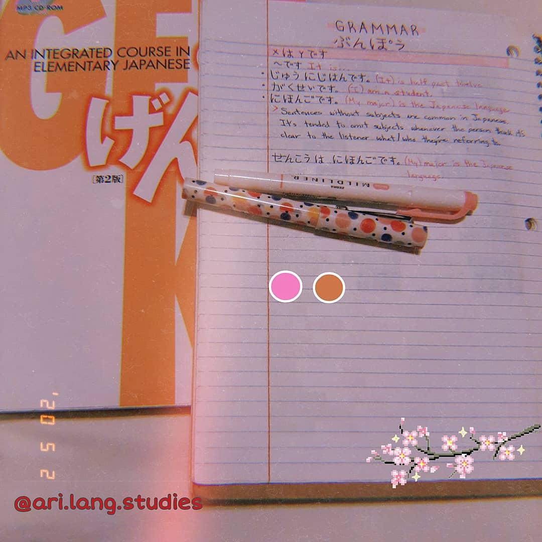 ari_studies3000's tweet photo. โโโ2020ๅนด5ๆ3ๆฅโโโ
ไฝ ๅฅฝ!ใใใซใกใฏ! Day 2 of Chinese lesson.๐ค Aside of learning Chinese, I've also been keeping notes on my Japanese studies.Sorry about the date on the pictures, I posted my notes again late.๐
#keeptrackoftime #hatebeinglate #studying #studygram #studies https://t.co/Is68pH7Vod