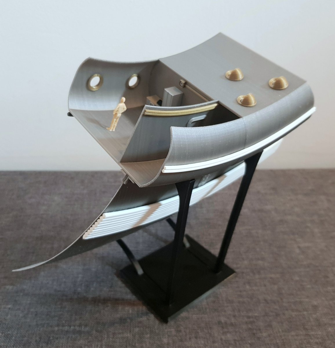 vesoljenet's tweet image. Predstavljam maketo preseka dela bivalnega kolesa vesoljske postaje Hermana Potočnika - Noordunga. #noordung #spacemodels

Maketa celotne Noordungove postaje je predstavljena tukaj: noordung.vesolje.net/maketa 
... in razstavljena v: center-noordung.si