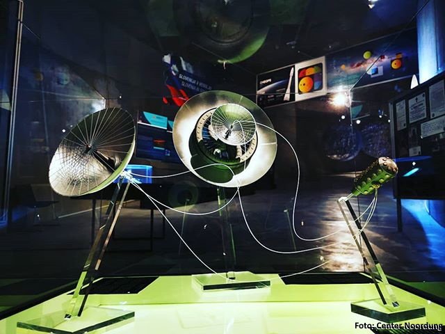 vesoljenet's tweet image. Predstavljam maketo preseka dela bivalnega kolesa vesoljske postaje Hermana Potočnika - Noordunga. #noordung #spacemodels

Maketa celotne Noordungove postaje je predstavljena tukaj: noordung.vesolje.net/maketa 
... in razstavljena v: center-noordung.si