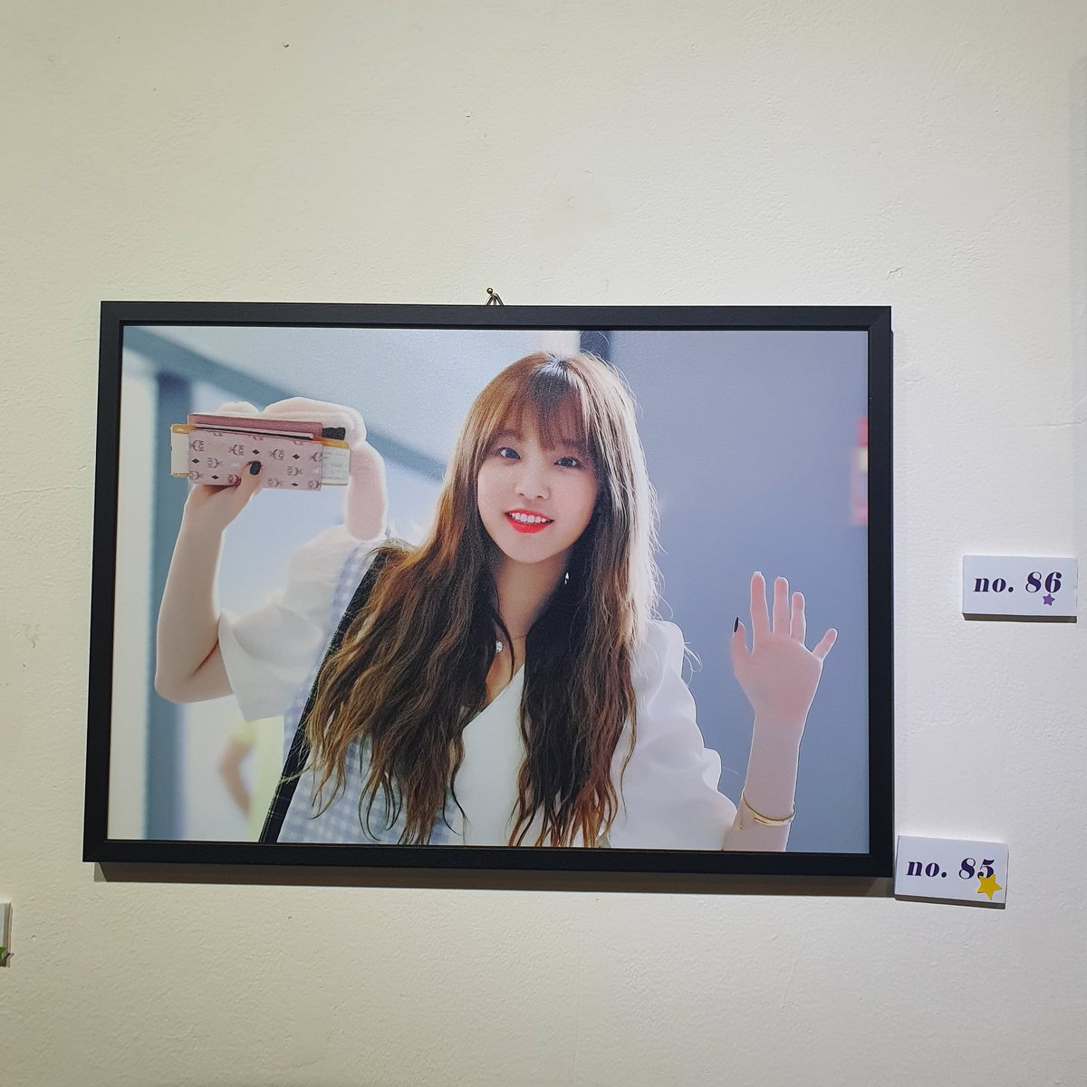 _G_0502's tweet photo. #Neverends_day2 @neverends_gidle 
전시회왔는데 알고보니 천국이였음💜 사진 전부 다 예뻐요💜💜💜 https://t.co/rHChkeDF3O