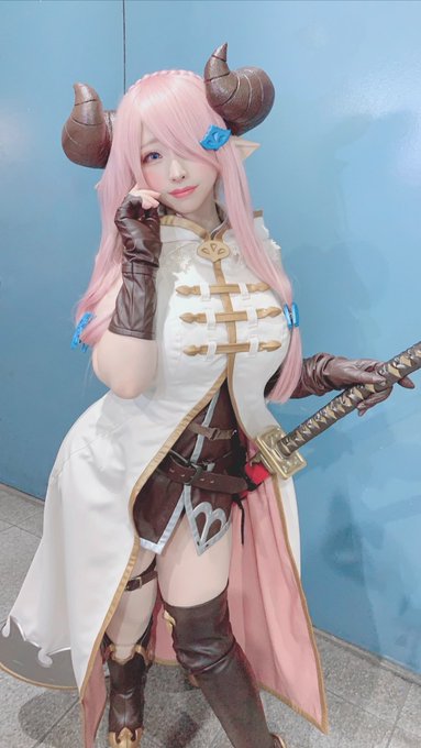 Twitterのコスプレ画像19