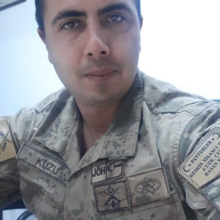 Metin91129059's tweet photo. @Metin91129059 - #Aminn!  #Allahım #gani #Gani #Allah #Rahmet #Eylesin #Mekan'ları #Cenet #Topraklari #Bol,#olsun !  Son dakika… Bitlis’te 2 askerimiz şehit oldu! ..İçişleri Bakanlığı, Bitlis merkeze bağlı Sehi bölgesi yakınlarında devam eden 'Şehit Jandarma Uzman Onbaşı Erhan https://t.co/miuVrQI97u
