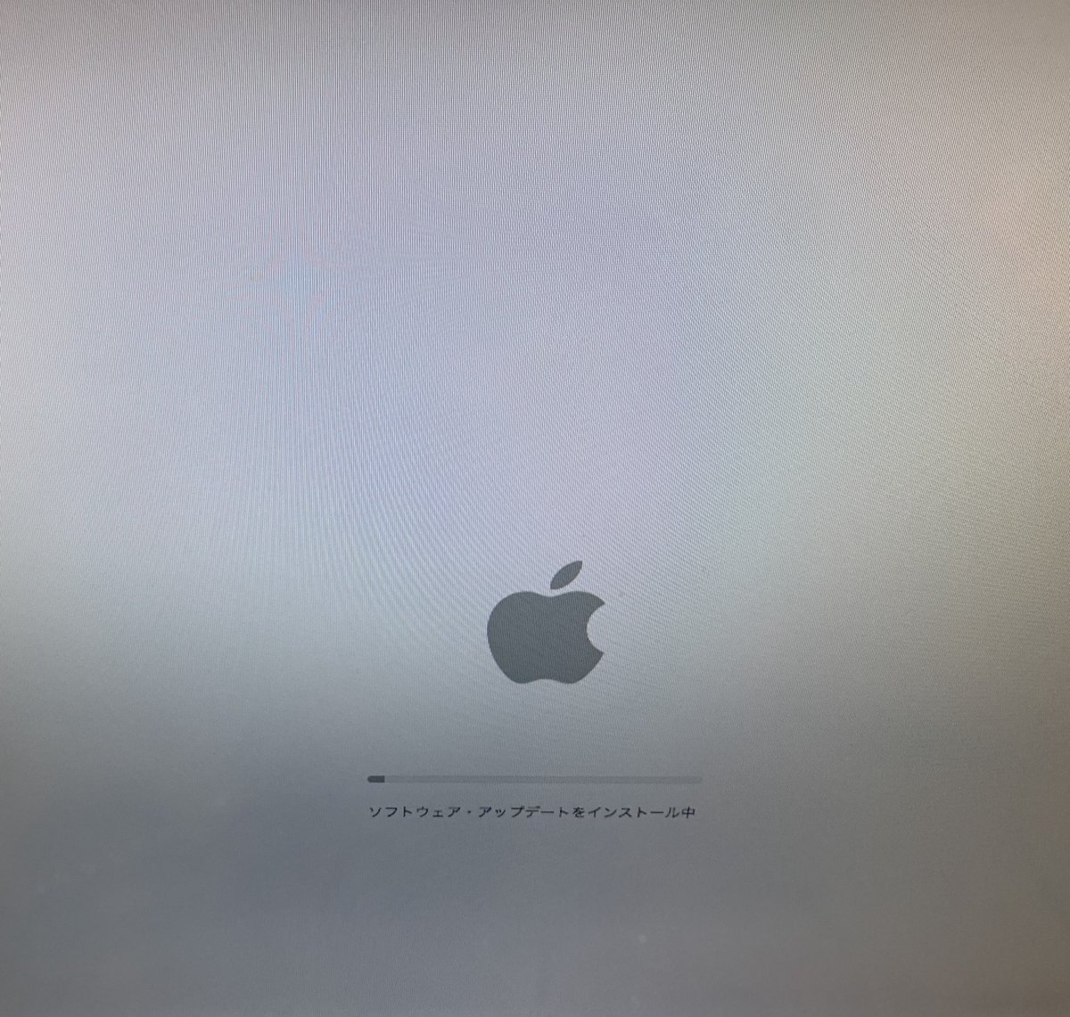 musictake4's tweet photo. ナゥ‼️
#曲作りとYouTube編集用Mac
#Macpro2009
#これからカスタマイズしていく💦 https://t.co/JYCahEYw7o