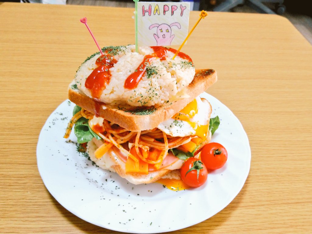 prpr1120_tus's tweet photo. パンゴハンメンルイつくってみた！😆
というわけでアイドルタイムプリパラED｢ハートフル♡ドリーム｣に登場するあのメニューを再現してみました😉
#おうちでプリチャン 
#プリ研DIY部 https://t.co/cEbSZ2ehcE
