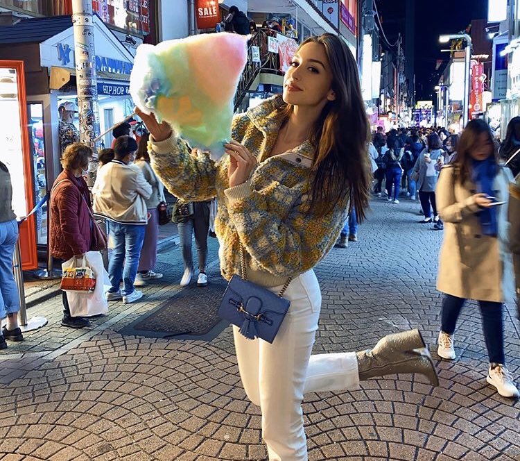 CelineFJapan's tweet photo. 二月に来日したときの写真です🥰 https://t.co/IN4xbGOIlz