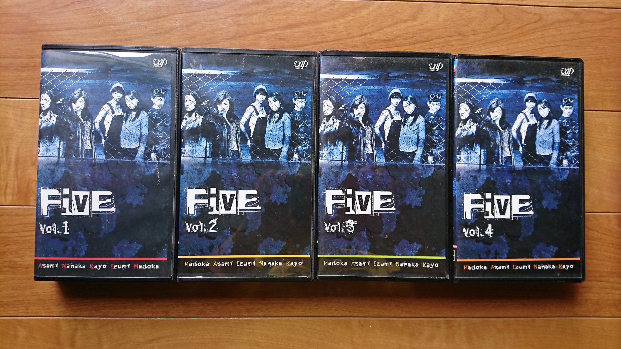 [VHS]　ＦｉＶＥ　ファイブ　vol.１ + vol.３ $_57.JPG?set_id=8800005007