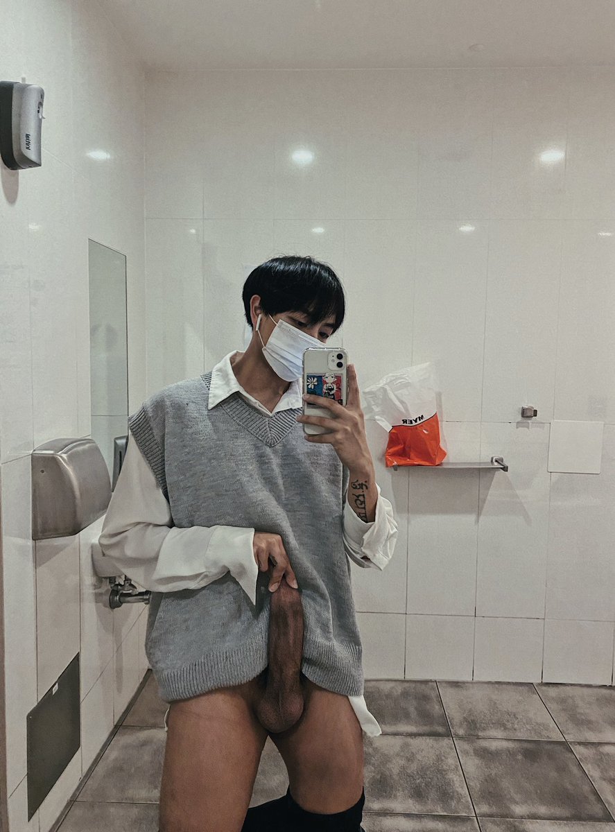 theordinaryboyy's tweet photo. บุญหีมากกกก https://t.co/BN0TzZVWDi