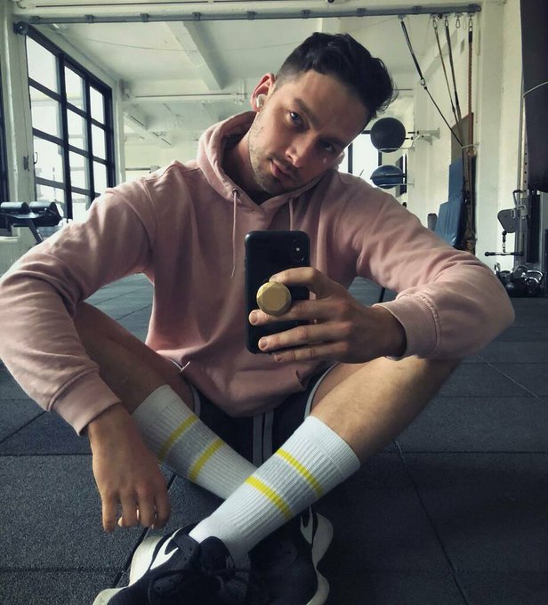 Sunday #SOCK DAY or was it S*CK day #sunday #meninsocks  #socks #socksfetish #work put #morning  What